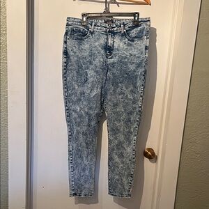 NYDJ Light Blue Ankle Jeans